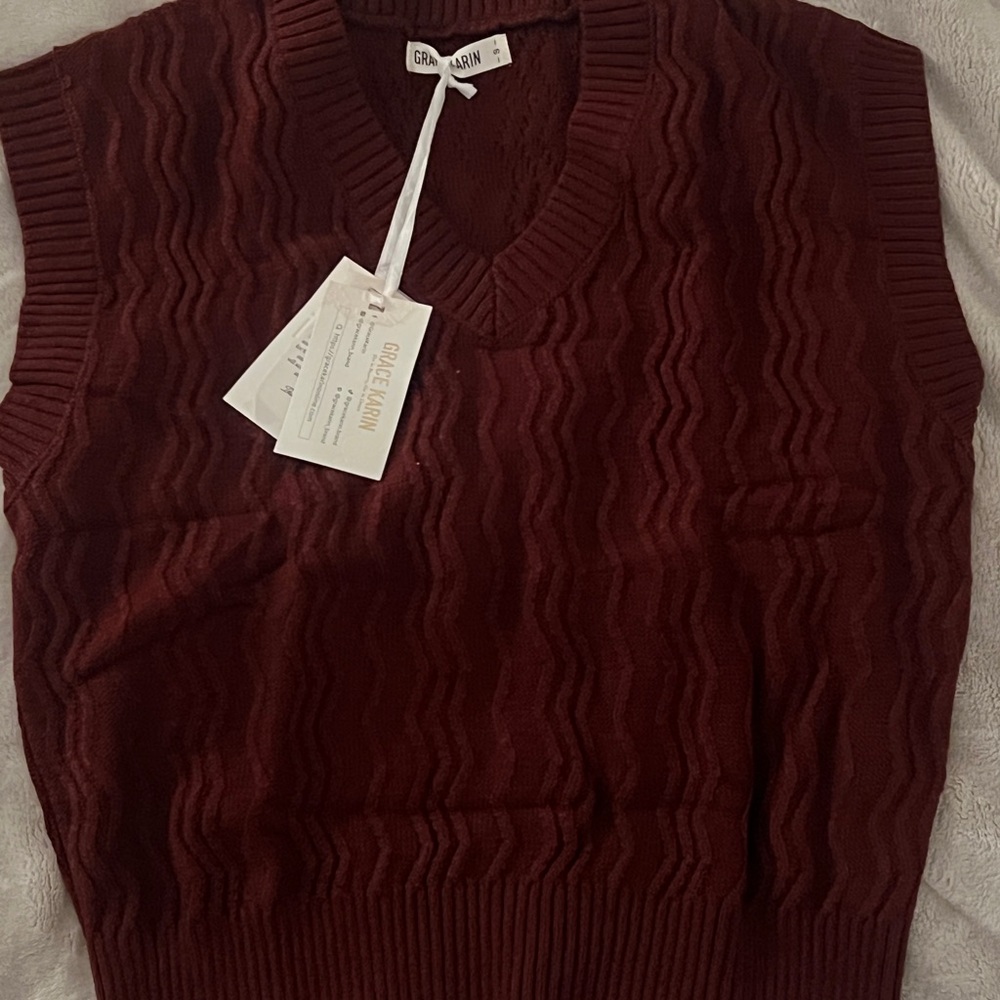 Grace Karin Burgundy Sweater Vest- nwt